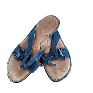 Born Black Women's Sandals. Size 9.